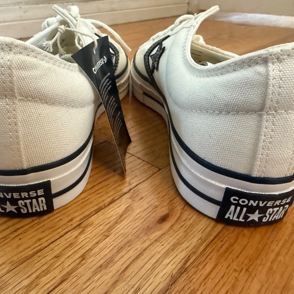 Converse Star Player 76 White Black  A01608C Shoes Size Mens 10 or Womens 11.5 - Picture 6 of 9